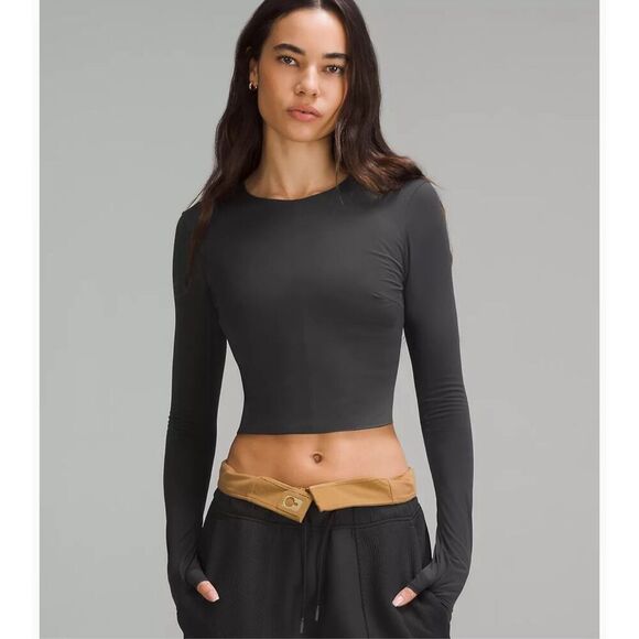$108 Lululemon Tight Fit Lined Long Sleeve black size large - Picture 1 of 6